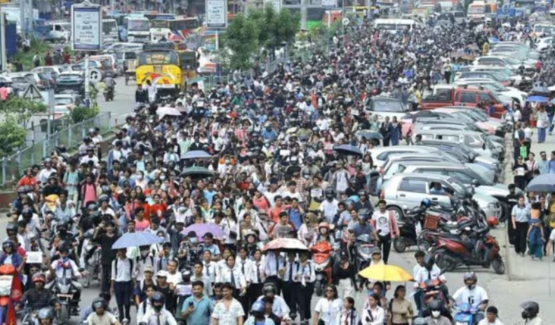 Nepal Gen Z Protest: Demonstrators clashing with police near the Parliament building in Kathmandu amid social media ban protests.